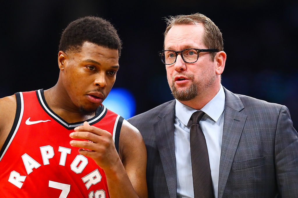 击和高空球 击和高空球