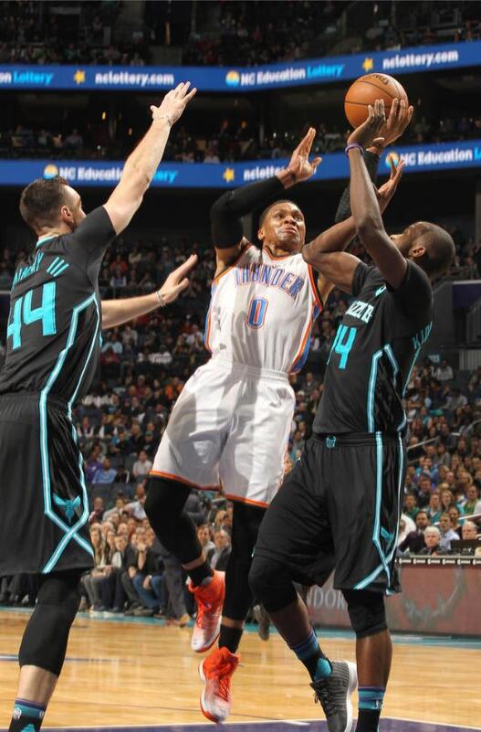 坎普一侧 坎普一侧